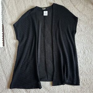 Ecote Urban Outfitters Black Open Knit Short-Sleeve Cardigan